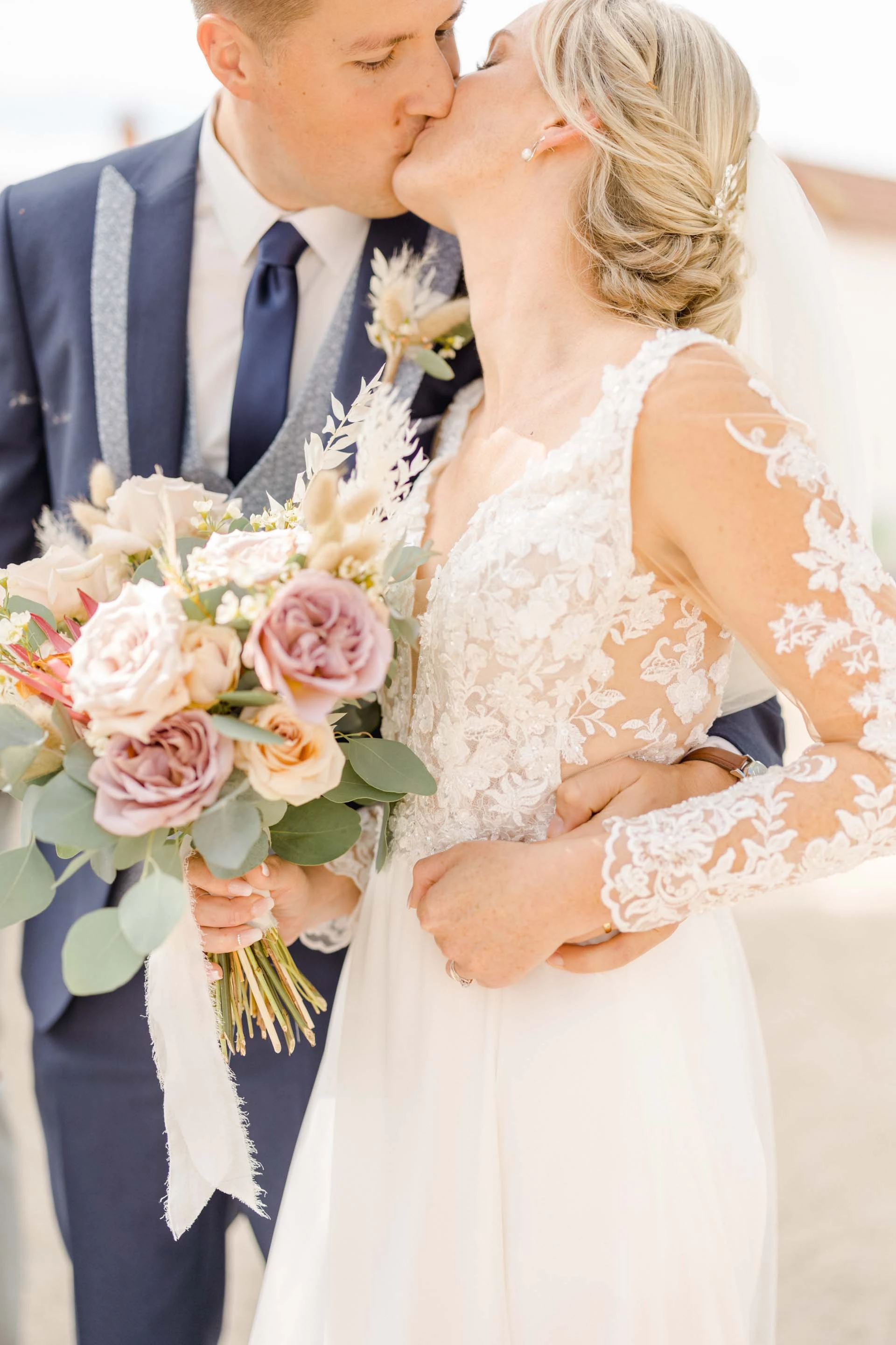 robe dentelle bonheur mariage gris